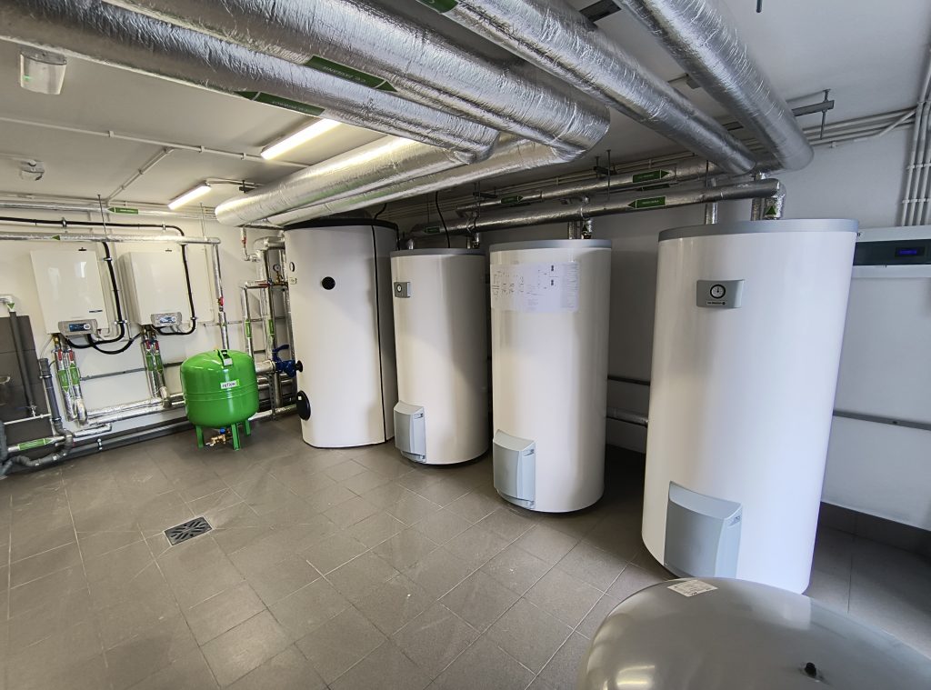 IMG_20250304_094755401_HDR svg+xml;charset=utf